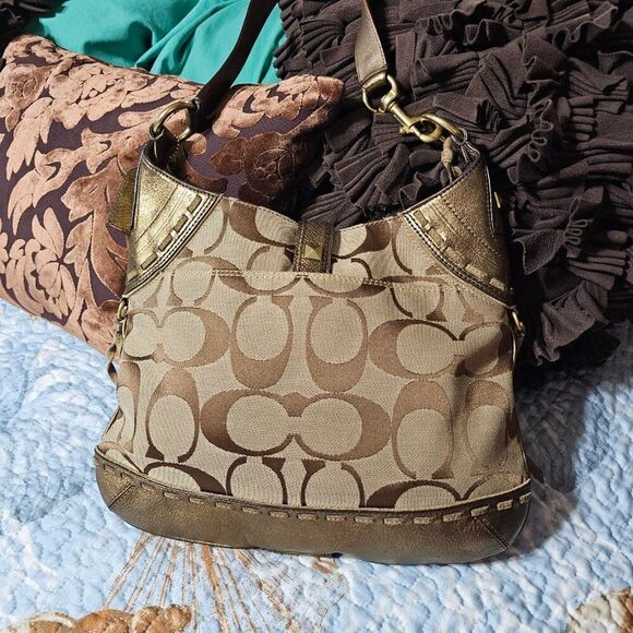 ULTRA RARE Vintage Coach Y2k Studded Hamptons Hobo Shoulder Bag Purse - Picture 4 of 8